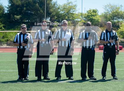 Thumbnail 2 in Notre Dame (SO) vs. Desert Vista (Honor Bowl) photogallery.