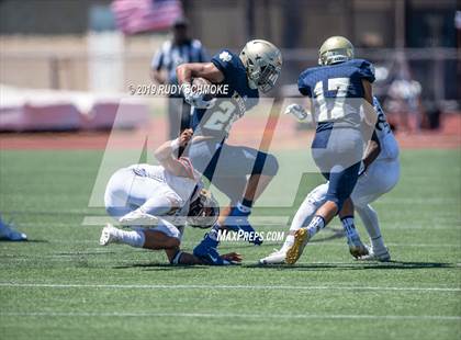 Thumbnail 2 in Notre Dame (SO) vs. Desert Vista (Honor Bowl) photogallery.
