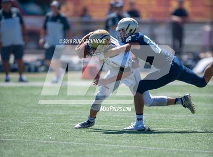Thumbnail 2 in Notre Dame (SO) vs. Desert Vista (Honor Bowl) photogallery.