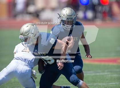 Thumbnail 3 in Notre Dame (SO) vs. Desert Vista (Honor Bowl) photogallery.