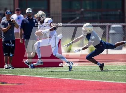 Thumbnail 3 in Notre Dame (SO) vs. Desert Vista (Honor Bowl) photogallery.
