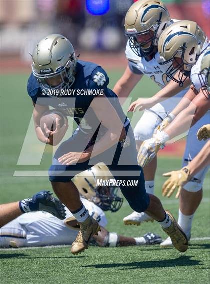 Thumbnail 2 in Notre Dame (SO) vs. Desert Vista (Honor Bowl) photogallery.