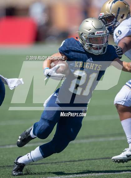 Thumbnail 1 in Notre Dame (SO) vs. Desert Vista (Honor Bowl) photogallery.