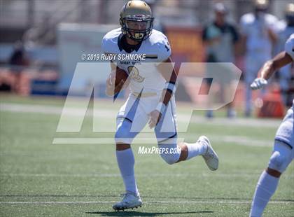 Thumbnail 3 in Notre Dame (SO) vs. Desert Vista (Honor Bowl) photogallery.