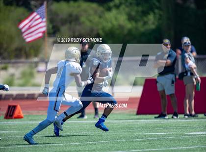 Thumbnail 3 in Notre Dame (SO) vs. Desert Vista (Honor Bowl) photogallery.