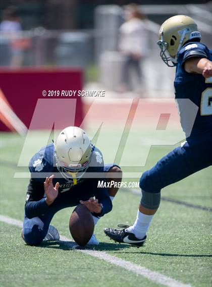 Thumbnail 3 in Notre Dame (SO) vs. Desert Vista (Honor Bowl) photogallery.