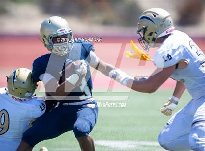 Thumbnail 3 in Notre Dame (SO) vs. Desert Vista (Honor Bowl) photogallery.