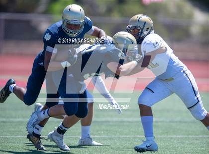 Thumbnail 3 in Notre Dame (SO) vs. Desert Vista (Honor Bowl) photogallery.