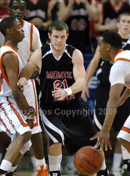 Thumbnail 2 in Monte Vista vs. McClymonds (CIF NorCal D1 Final) photogallery.