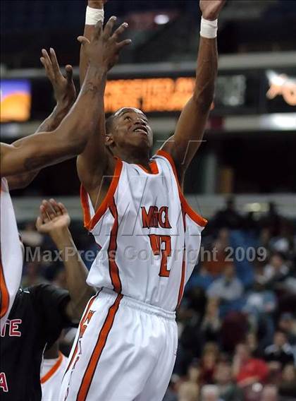 Thumbnail 3 in Monte Vista vs. McClymonds (CIF NorCal D1 Final) photogallery.