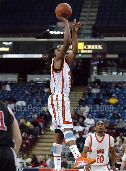 Thumbnail 1 in Monte Vista vs. McClymonds (CIF NorCal D1 Final) photogallery.
