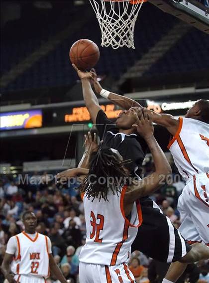 Thumbnail 3 in Monte Vista vs. McClymonds (CIF NorCal D1 Final) photogallery.