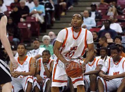 Thumbnail 1 in Monte Vista vs. McClymonds (CIF NorCal D1 Final) photogallery.