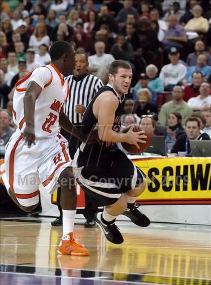 Thumbnail 2 in Monte Vista vs. McClymonds (CIF NorCal D1 Final) photogallery.