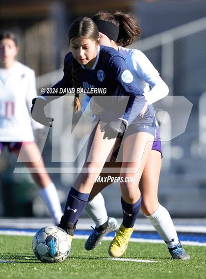 Thumbnail 1 in Bell vs. Eastlake (Blue Raider Invitational) photogallery.