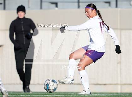 Thumbnail 3 in Bell vs. Eastlake (Blue Raider Invitational) photogallery.