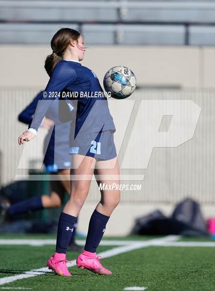Thumbnail 1 in Bell vs. Eastlake (Blue Raider Invitational) photogallery.