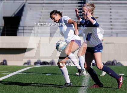 Thumbnail 3 in Bell vs. Eastlake (Blue Raider Invitational) photogallery.