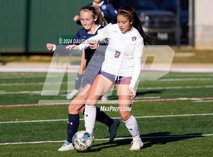Thumbnail 3 in Bell vs. Eastlake (Blue Raider Invitational) photogallery.