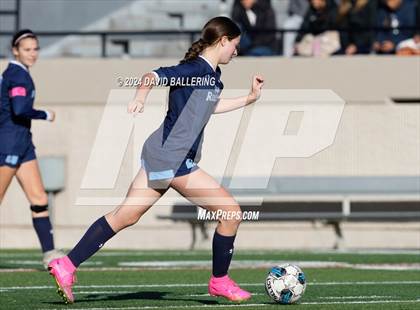 Thumbnail 2 in Bell vs. Eastlake (Blue Raider Invitational) photogallery.