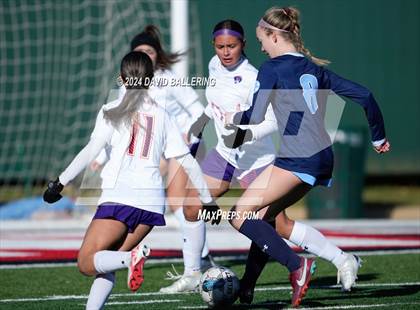 Thumbnail 3 in Bell vs. Eastlake (Blue Raider Invitational) photogallery.