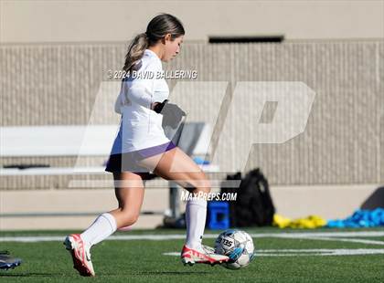 Thumbnail 3 in Bell vs. Eastlake (Blue Raider Invitational) photogallery.