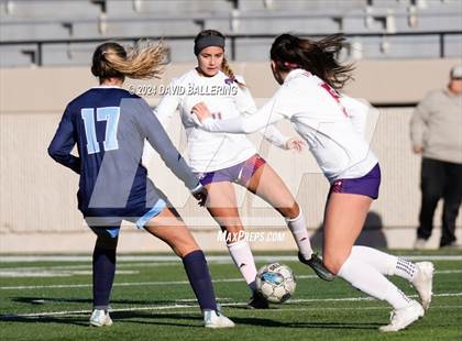 Thumbnail 2 in Bell vs. Eastlake (Blue Raider Invitational) photogallery.