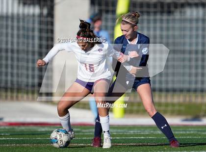 Thumbnail 2 in Bell vs. Eastlake (Blue Raider Invitational) photogallery.