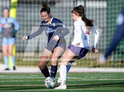 Thumbnail 1 in Bell vs. Eastlake (Blue Raider Invitational) photogallery.