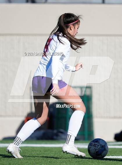 Thumbnail 3 in Bell vs. Eastlake (Blue Raider Invitational) photogallery.