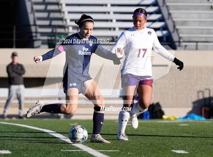 Thumbnail 3 in Bell vs. Eastlake (Blue Raider Invitational) photogallery.