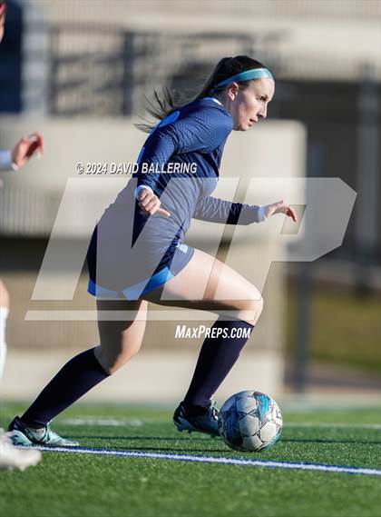 Thumbnail 1 in Bell vs. Eastlake (Blue Raider Invitational) photogallery.