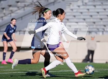 Thumbnail 3 in Bell vs. Eastlake (Blue Raider Invitational) photogallery.