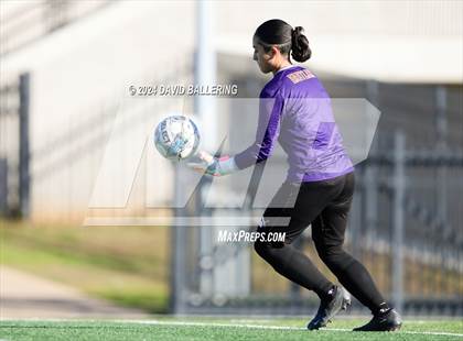 Thumbnail 2 in Bell vs. Eastlake (Blue Raider Invitational) photogallery.