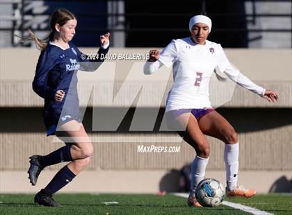 Thumbnail 1 in Bell vs. Eastlake (Blue Raider Invitational) photogallery.
