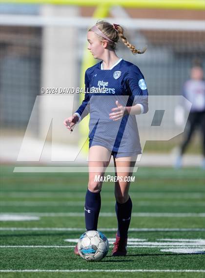 Thumbnail 3 in Bell vs. Eastlake (Blue Raider Invitational) photogallery.