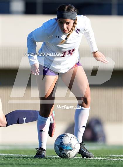 Thumbnail 2 in Bell vs. Eastlake (Blue Raider Invitational) photogallery.