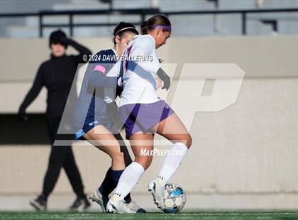 Thumbnail 1 in Bell vs. Eastlake (Blue Raider Invitational) photogallery.