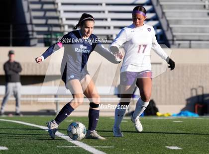 Thumbnail 1 in Bell vs. Eastlake (Blue Raider Invitational) photogallery.