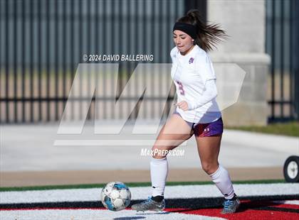 Thumbnail 3 in Bell vs. Eastlake (Blue Raider Invitational) photogallery.