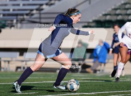 Thumbnail 3 in Bell vs. Eastlake (Blue Raider Invitational) photogallery.