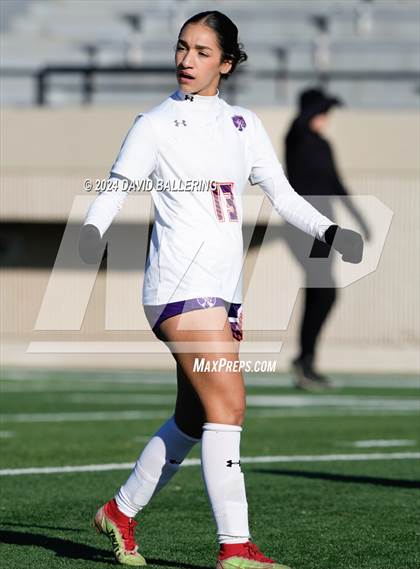 Thumbnail 3 in Bell vs. Eastlake (Blue Raider Invitational) photogallery.