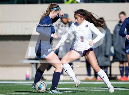 Thumbnail 2 in Bell vs. Eastlake (Blue Raider Invitational) photogallery.