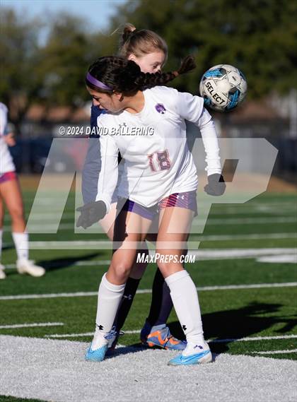 Thumbnail 3 in Bell vs. Eastlake (Blue Raider Invitational) photogallery.
