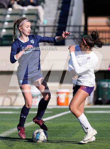Thumbnail 2 in Bell vs. Eastlake (Blue Raider Invitational) photogallery.