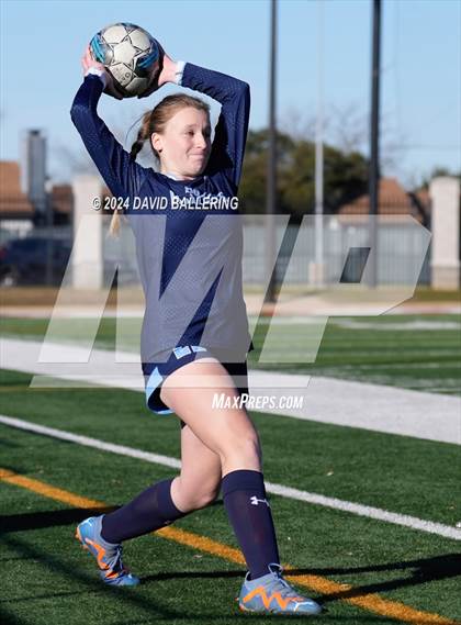 Thumbnail 2 in Bell vs. Eastlake (Blue Raider Invitational) photogallery.