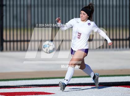 Thumbnail 1 in Bell vs. Eastlake (Blue Raider Invitational) photogallery.