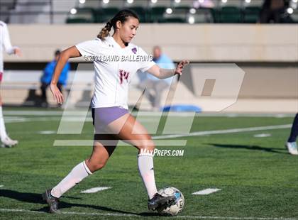 Thumbnail 3 in Bell vs. Eastlake (Blue Raider Invitational) photogallery.