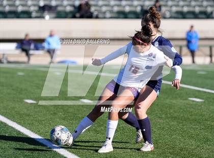 Thumbnail 3 in Bell vs. Eastlake (Blue Raider Invitational) photogallery.