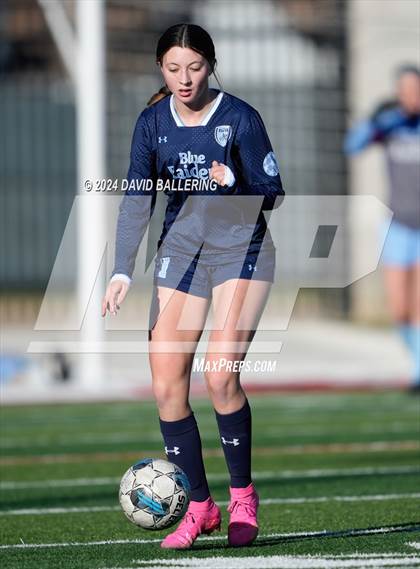Thumbnail 1 in Bell vs. Eastlake (Blue Raider Invitational) photogallery.